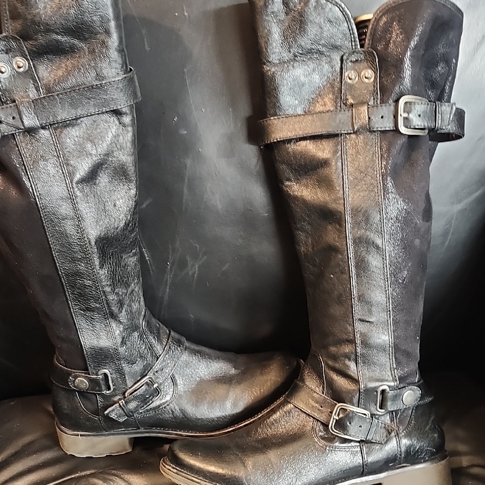 BareTraps Dark Leather Heeled Boots